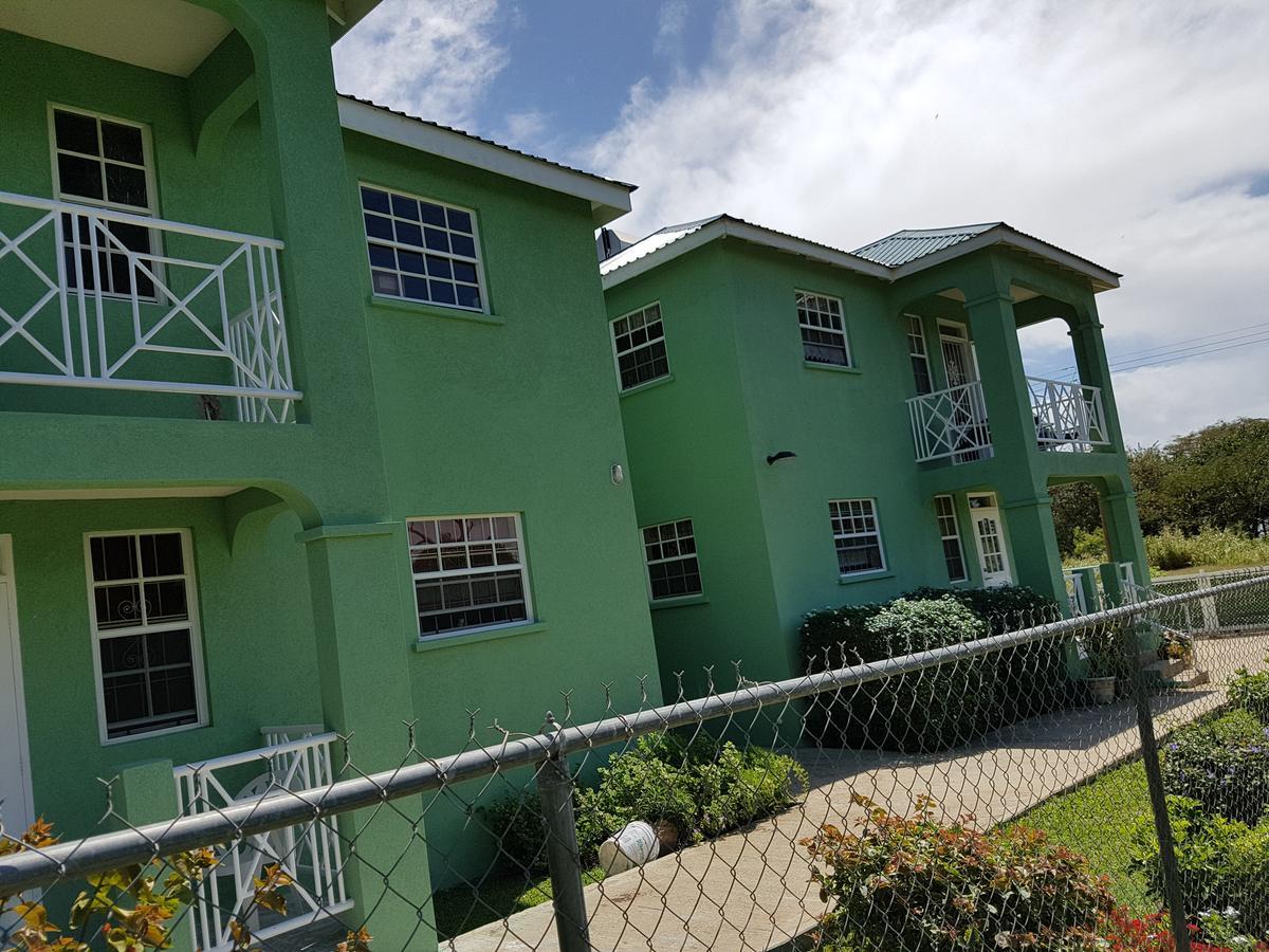סנט פיטר Miri-Joy Apartments מראה חיצוני תמונה